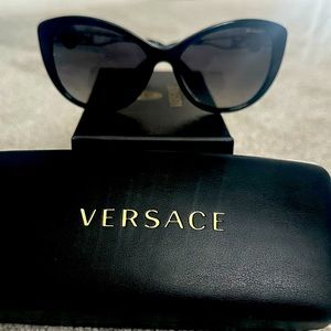 VERSACE POLARIZED SUNGLASSES VE4295
